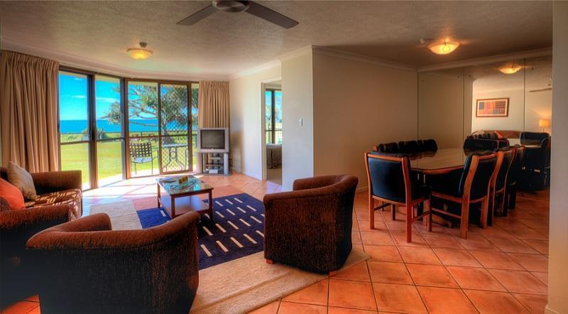 San Simeon Beachfront Apartments Tugun Gold Coast Exterior foto