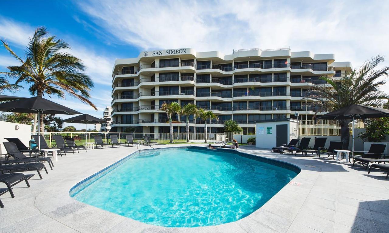 San Simeon Beachfront Apartments Tugun Gold Coast Exterior foto